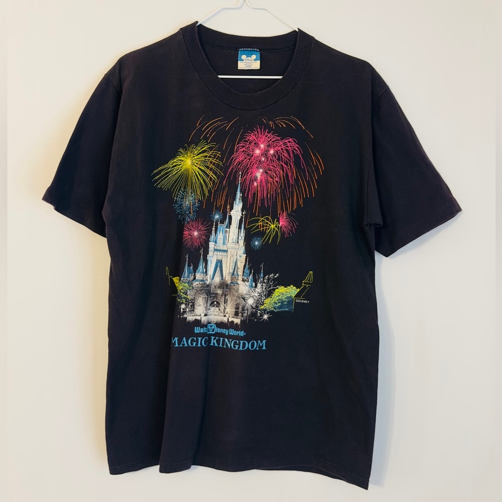 Vintage Disney Magic Kingdom Black T-Shirt with Fireworks Large